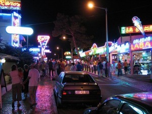 Nightlife in Oura - The Strip